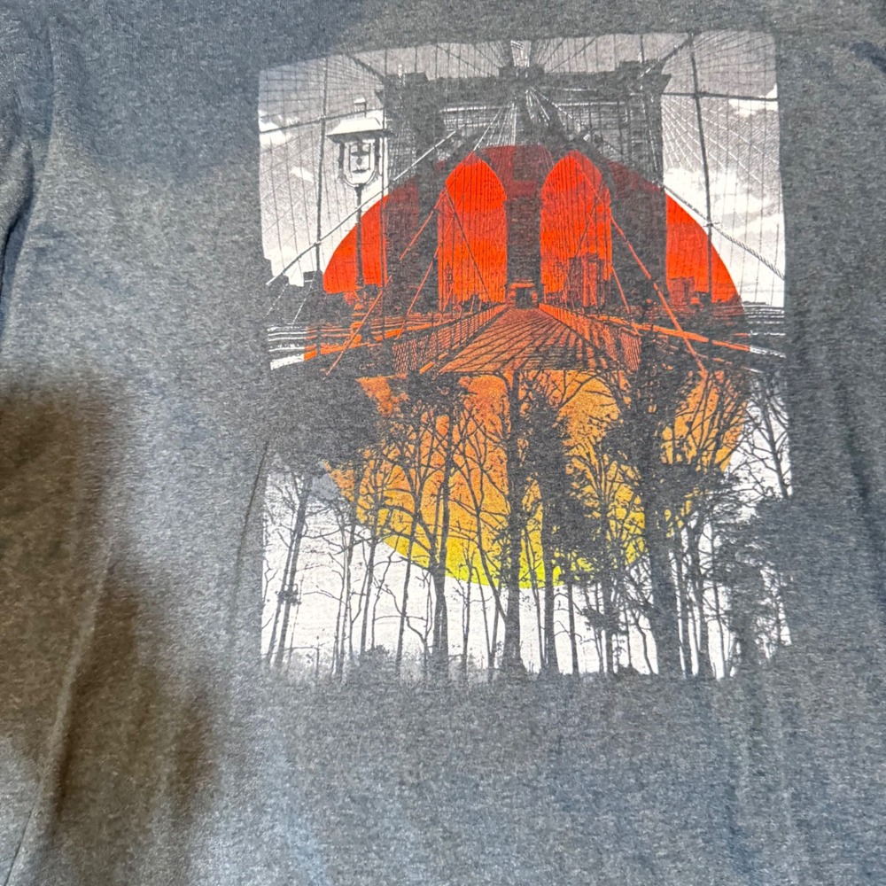 Tony Hawk Graphic T-Shirt Brooklyn Bridge Short Sleeve Crew Neck Men's Size XXL - Picture 3 of 7